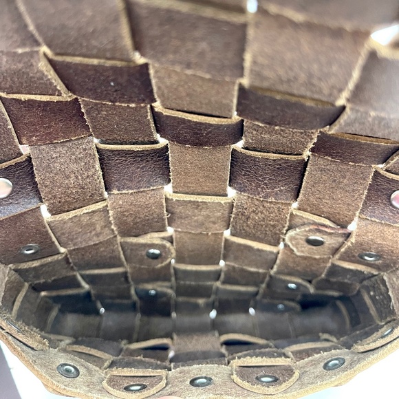 Crossbody Leather Cassette Weave Style Bag Handcrafted Jay Farmer, Small - Picture 7 of 12